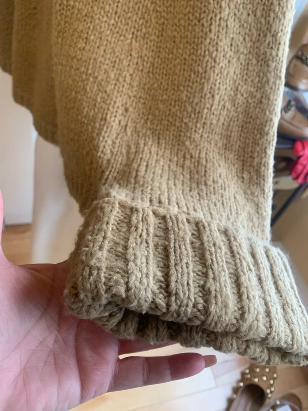 Michael Kors camel wool Knit Poncho cape - Picture 5 of 6